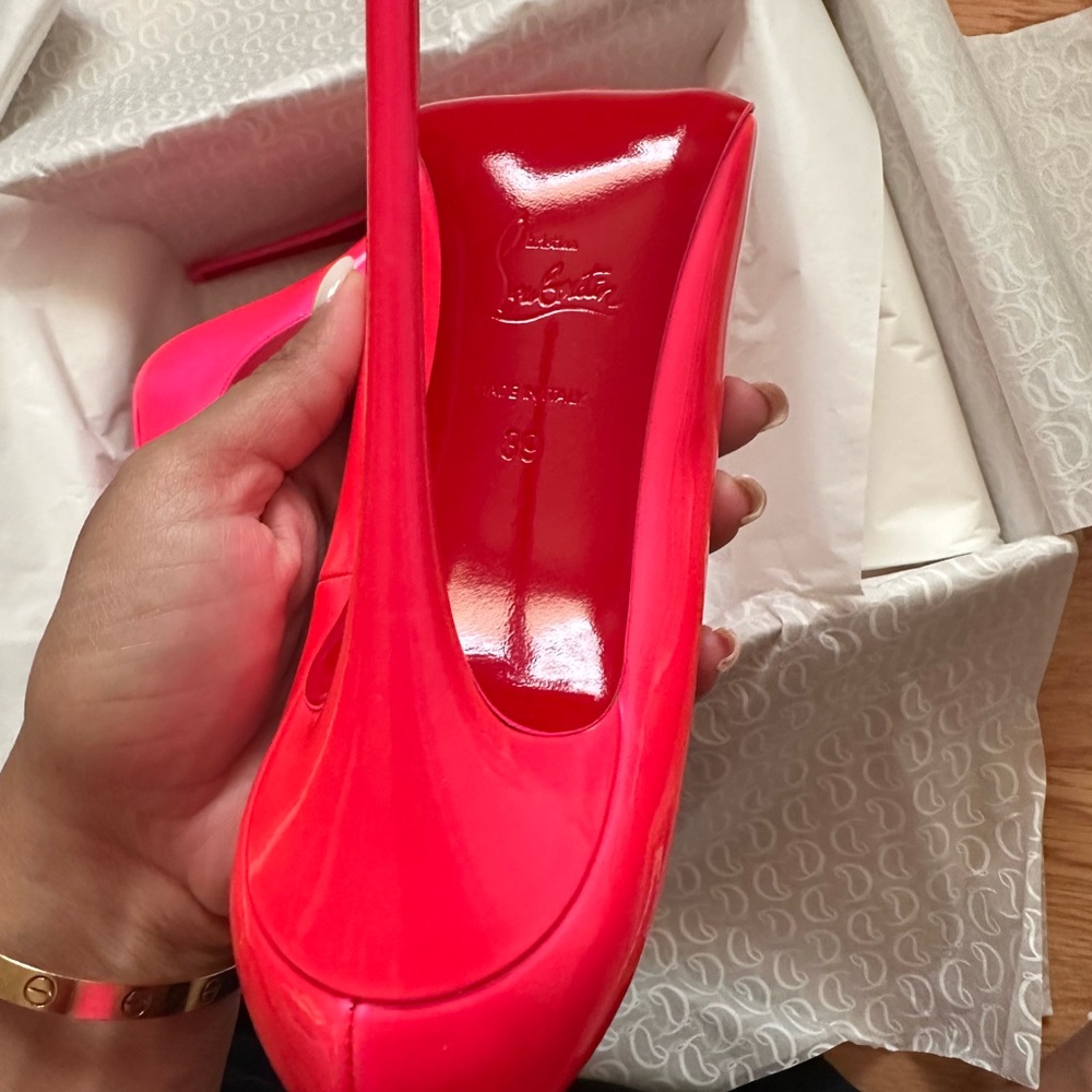 Christian Louboutin Hot Pink Patent Pigalle Follies Pointed-Toe Pump - Picture 5 of 5